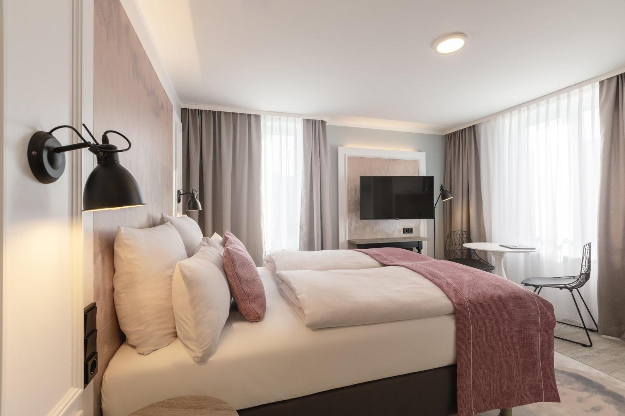 Garner Hotel Berlin - Wilmersdorf By Ihg Exterior photo