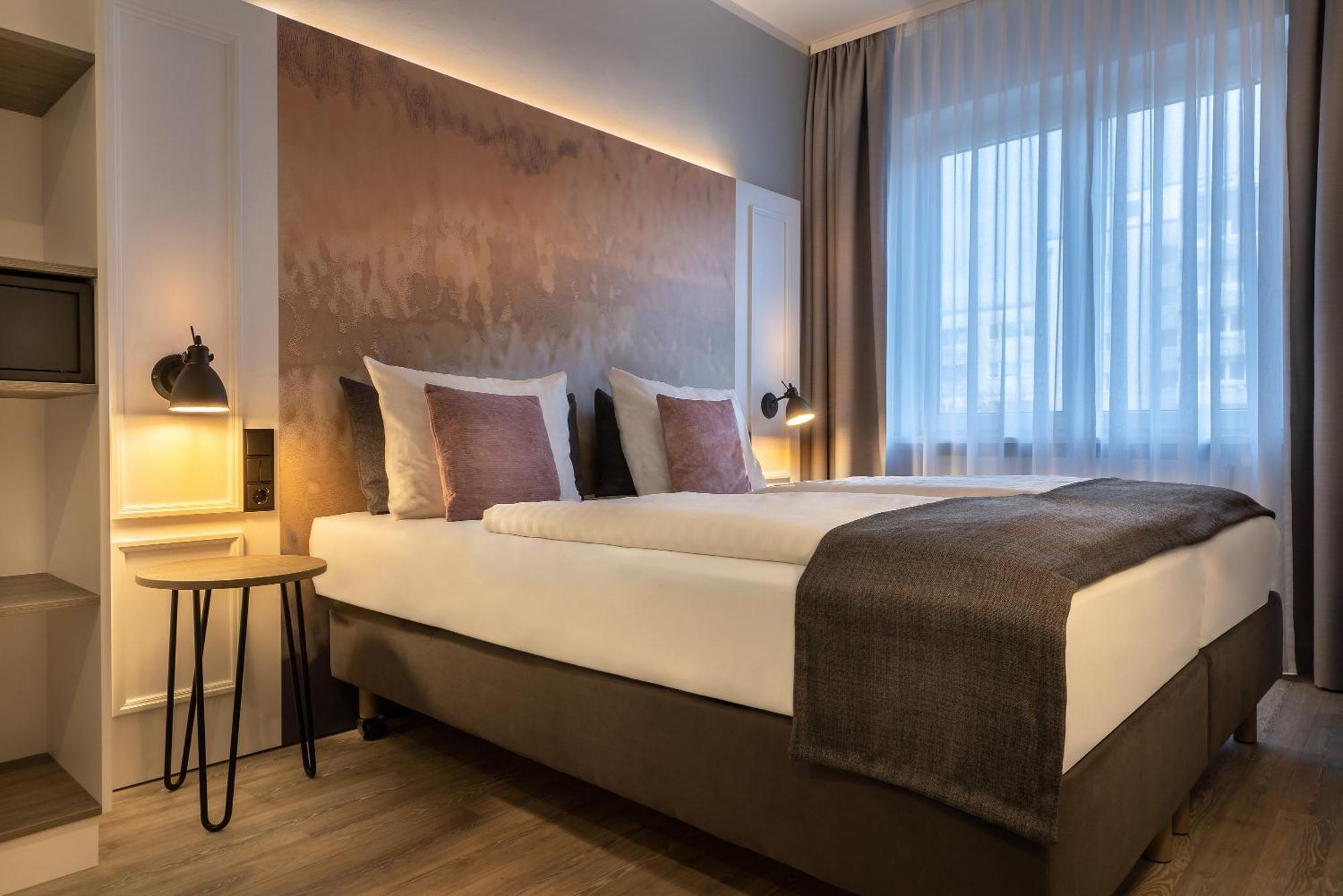 Garner Hotel Berlin - Wilmersdorf By Ihg Exterior photo